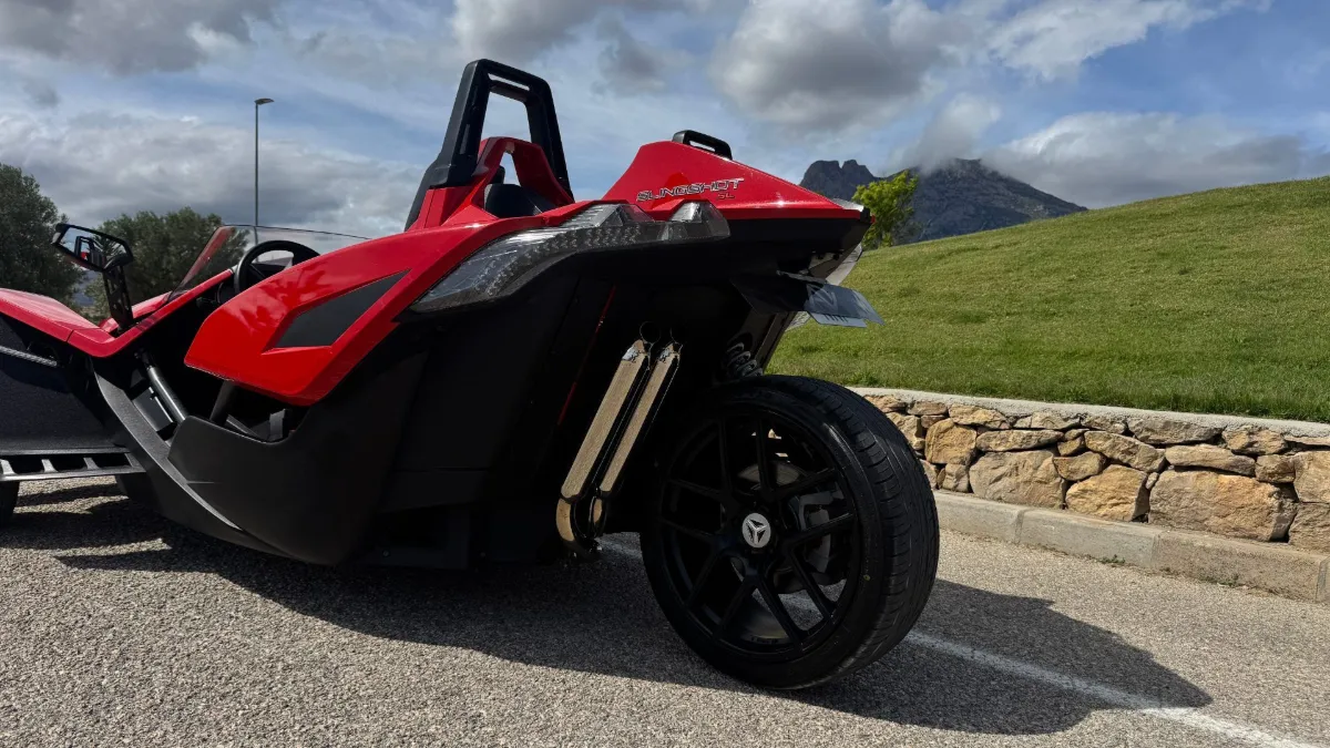 Polaris Slingshot SL 9