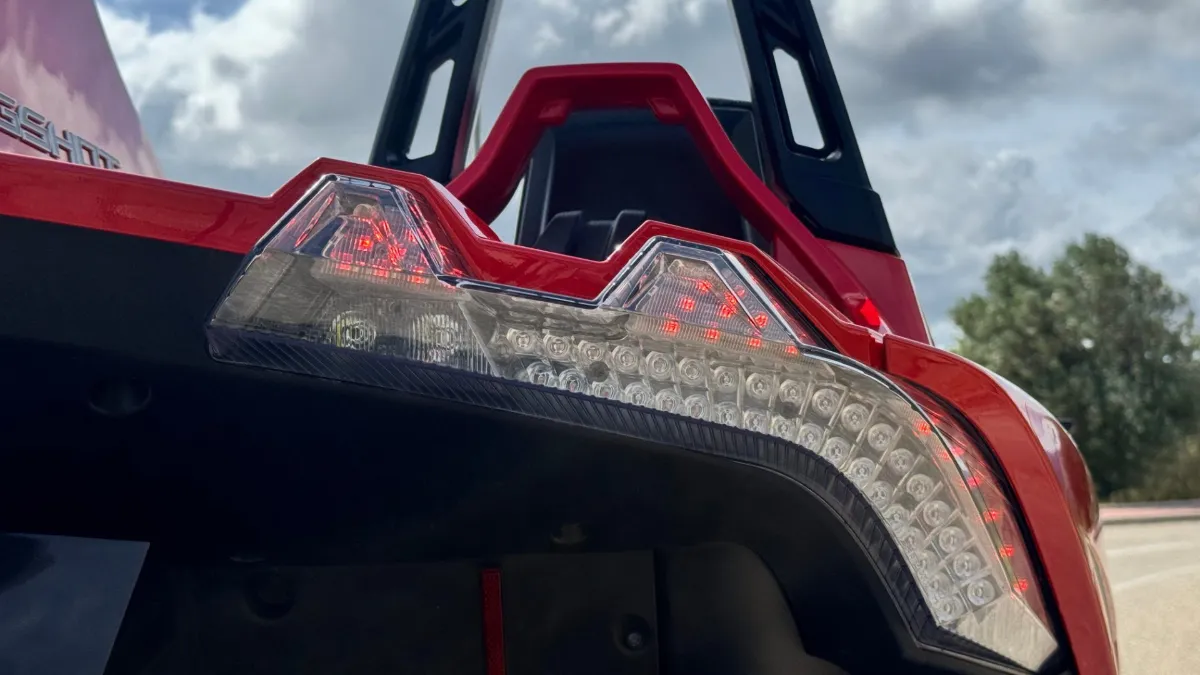 Polaris Slingshot SL 23