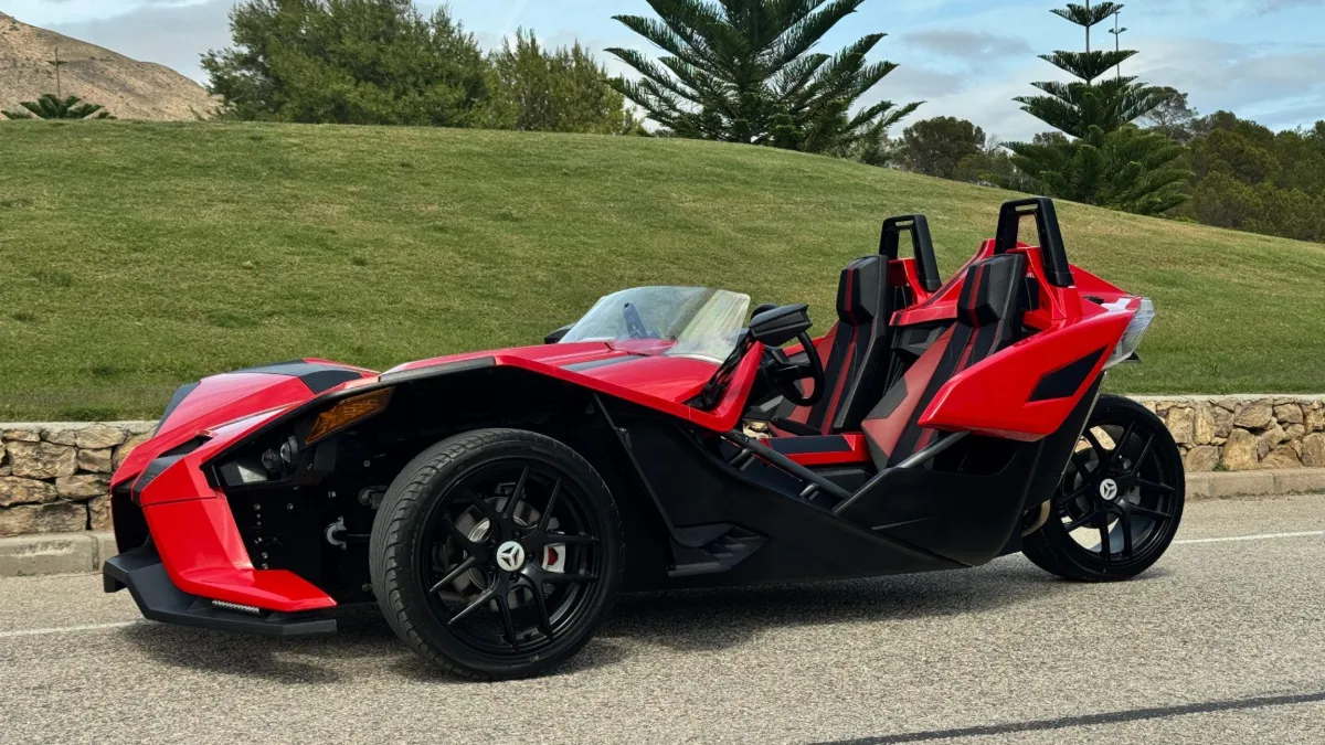 Polaris Slingshot SL 25