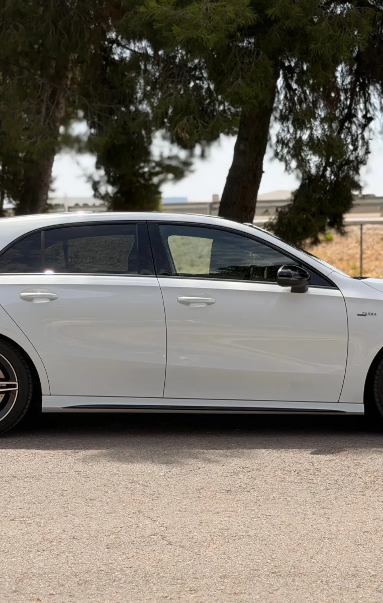 Mercedes-Benz Clase A 35 AMG 13