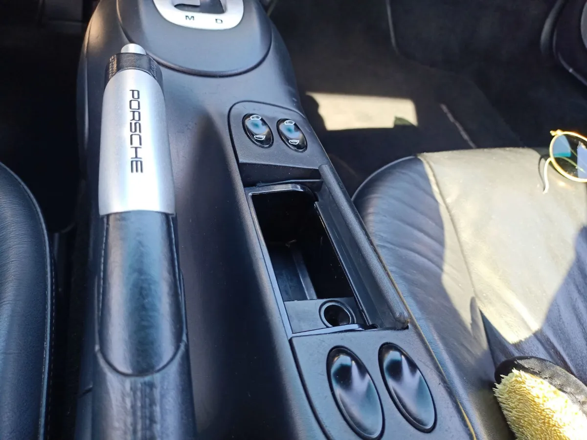 Porsche 911 996 Carrera 4S 54
