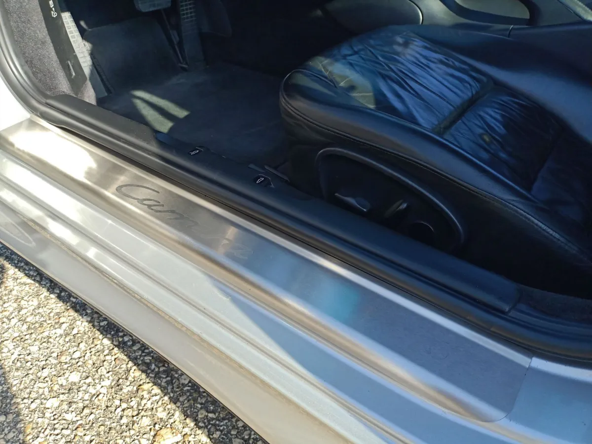 Porsche 911 996 Carrera 4S 60