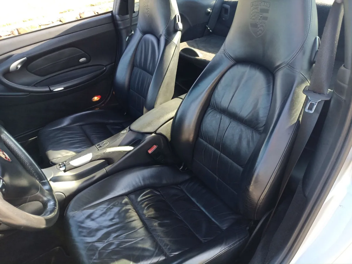 Porsche 911 996 Carrera 4S 53
