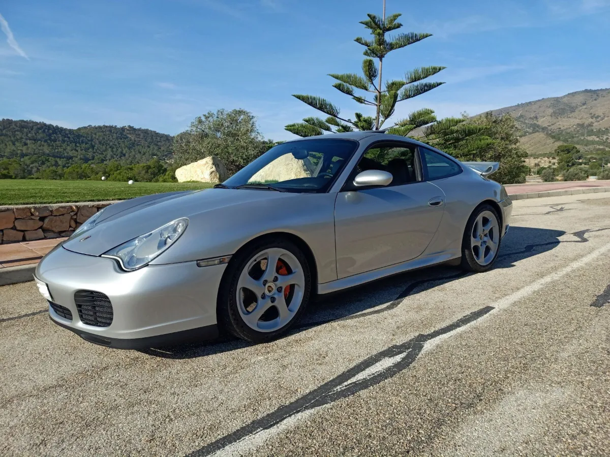 Porsche 911 996 Carrera 4S 13
