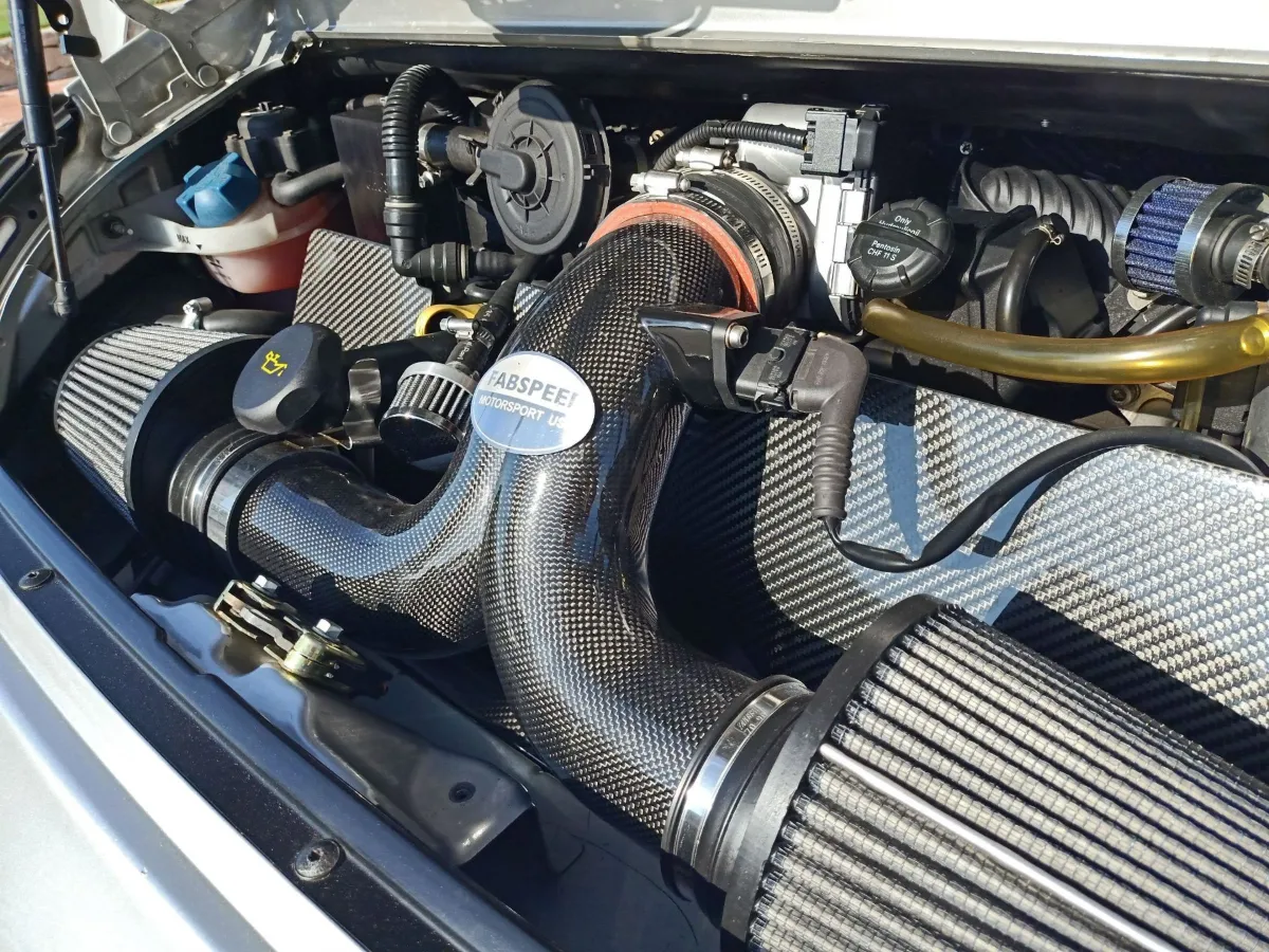 Porsche 911 996 Carrera 4S 39